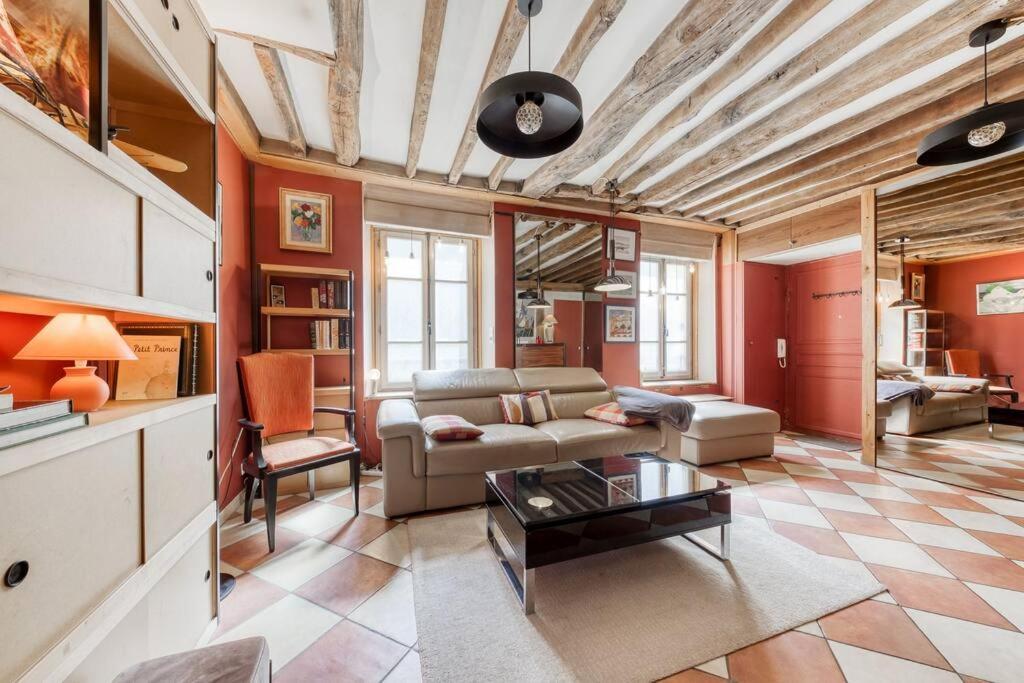 Appartement De Caractere Avec Jardinet Privatif A 1 Min Metro 1, Paris, Disneyland ヴァンセンヌ エクステリア 写真